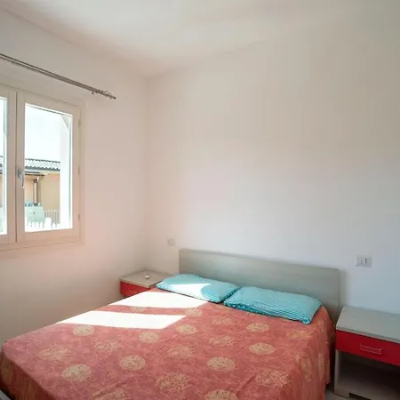Simple Holiday In With Shared Swimming Pool