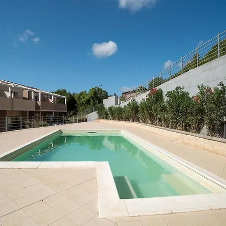 Simple Holiday In With Shared Swimming Pool Ferienhaus Viddalba